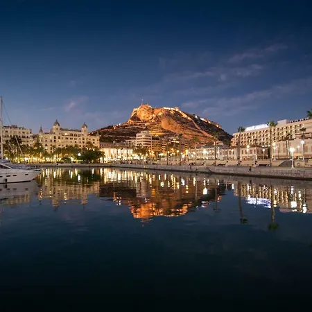 Daire Skylights Explanada 25 Alicante